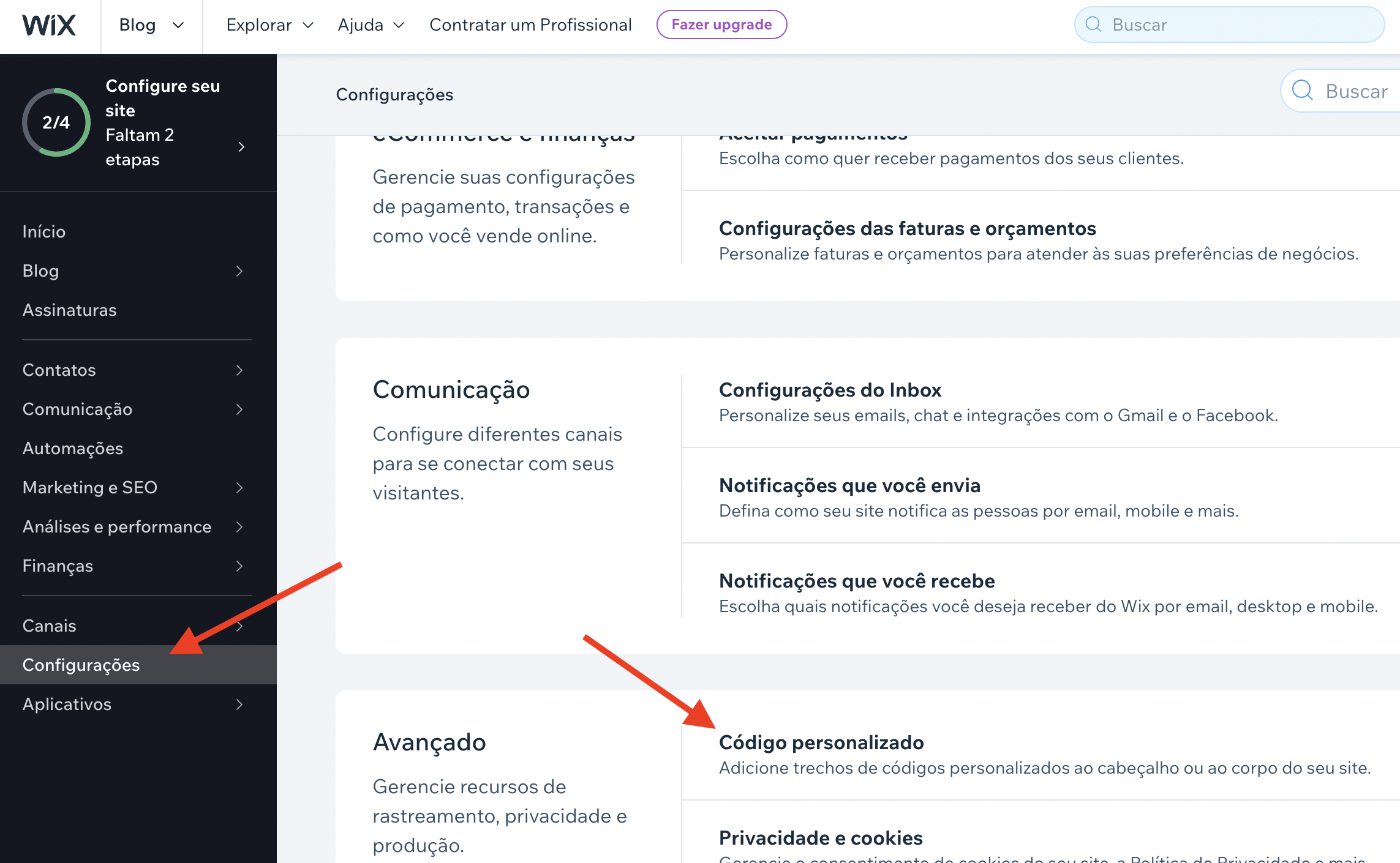 Wix site editor screenshot: 'Custom code' button